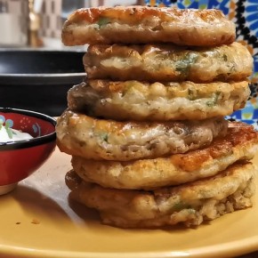 Вкусные оладушки с грибами: возвращение традиционного рецепта