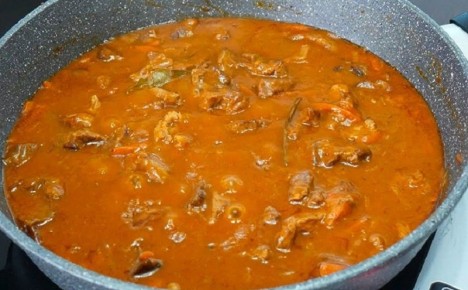 Гуляш, который покорит сердца: лучшие рецепты и советы по приготовлению