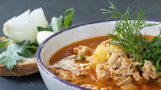 Порадуйте себя: вкусный и простой суп для всей семьи