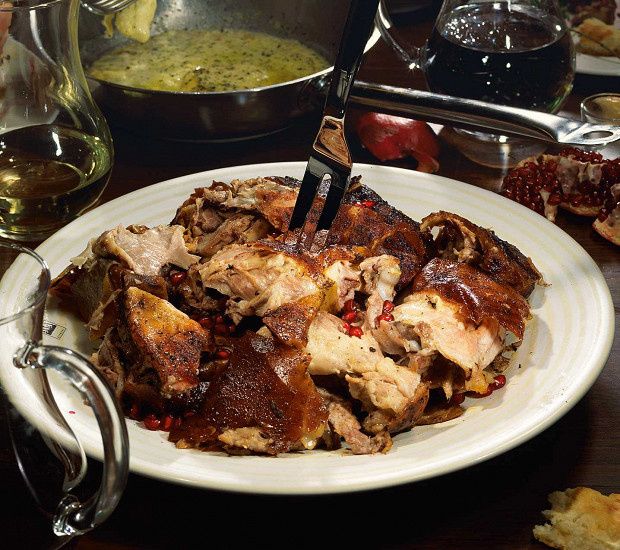 Неповторимый жареный поросенок для праздничного стола