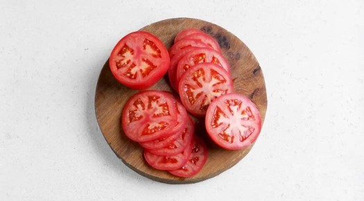 Восхитительное карпаччо из помидоров: простой рецепт на каждый день