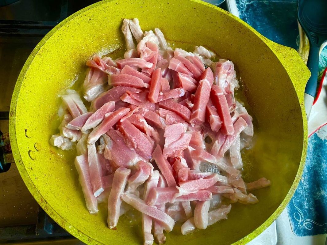 Вкус традиций: приготовление мясного гуляша по-советски