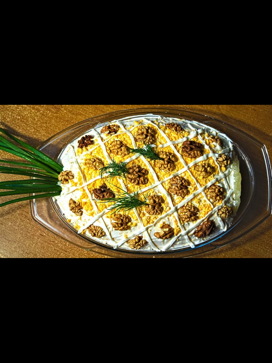 Вкусный ананасовый салат для новогоднего стола