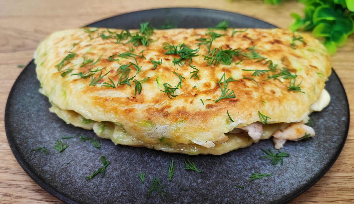 Легкий способ приготовить кабачковую закуску для обеда или ужина