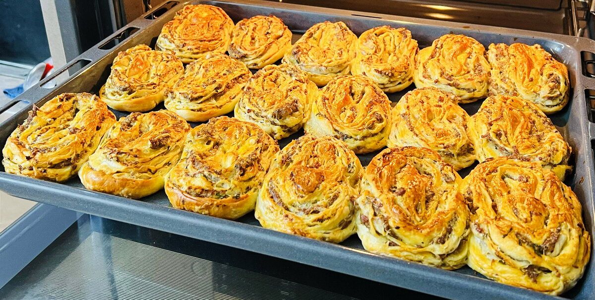 Вкусная выпечка с мясом — идеальное лакомство на каждый день