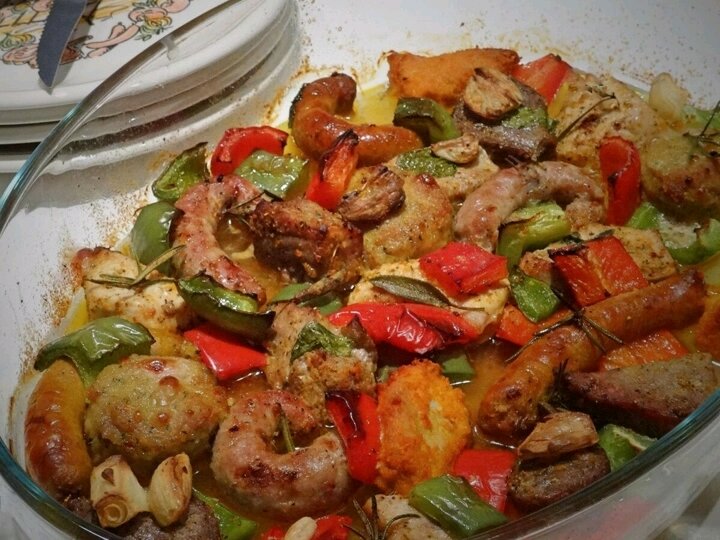 Вкусное мясное ассорти: идеальное решение для домашнего уикенда