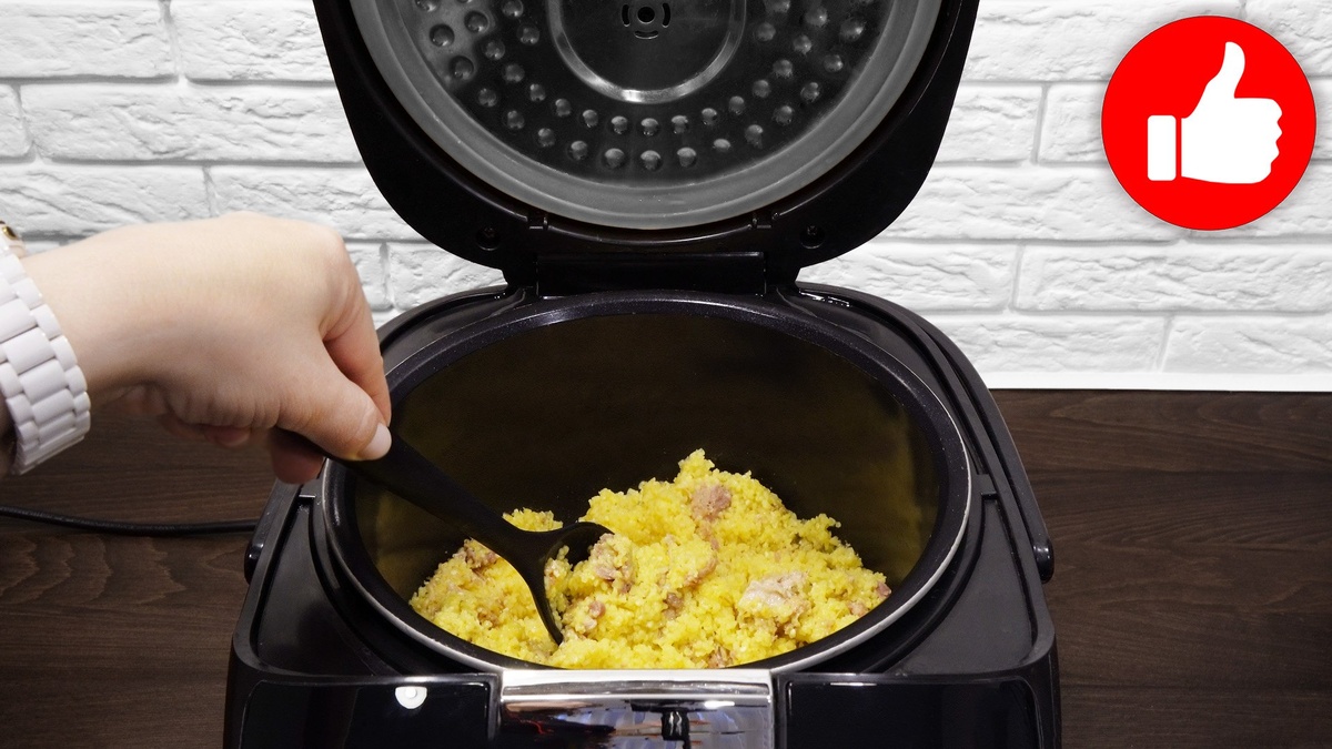 Вкусная кукурузная каша с тушенкой: быстрый рецепт в мультиварке