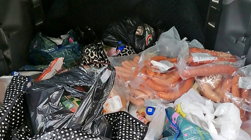 В Брянске задержали опасные белорусские сосиски