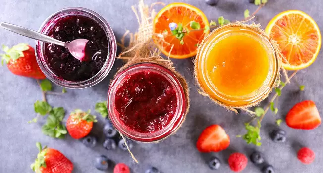Тайны сладостей: что такое варенье, джем и конфитюр?