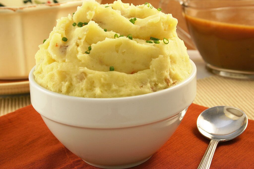Картофельное пюре: секреты идеального гарнира с нежным сливочным вкусом